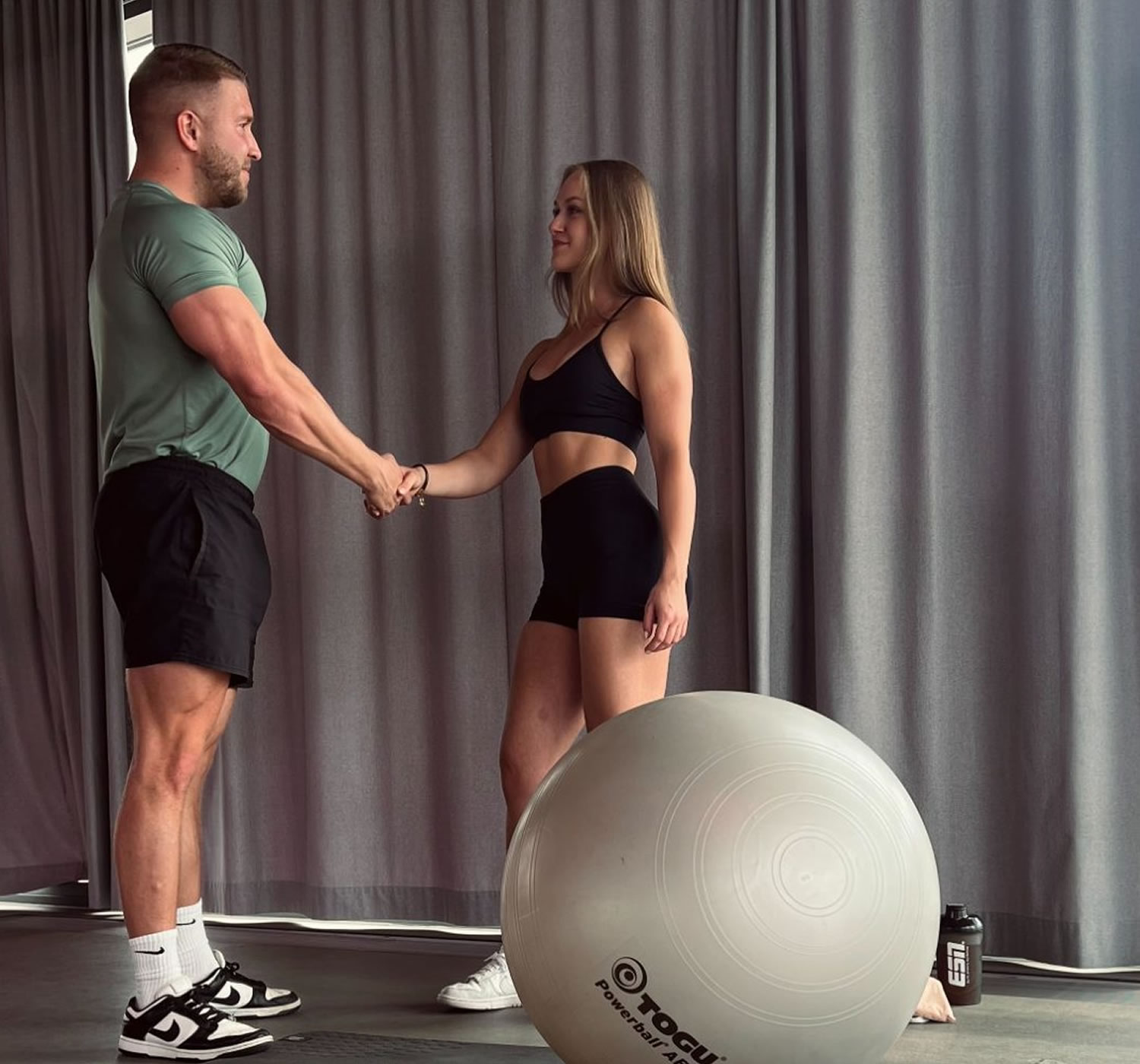 CROSSFIT WORKOUT